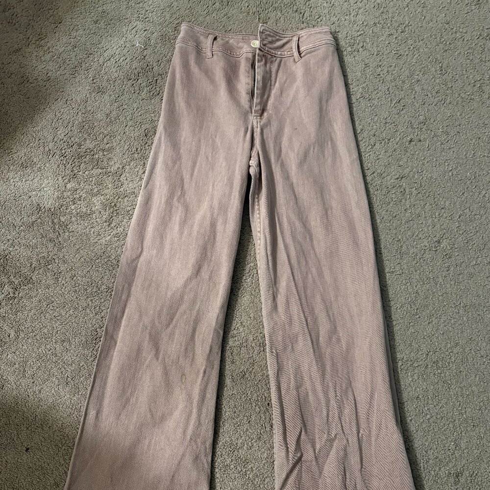 Robertson + Rodeo Mauve Wide Leg Raw Hem Jeans – Medium